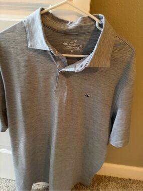 Vineyard Vines Men’s Light Gray Performance Polo